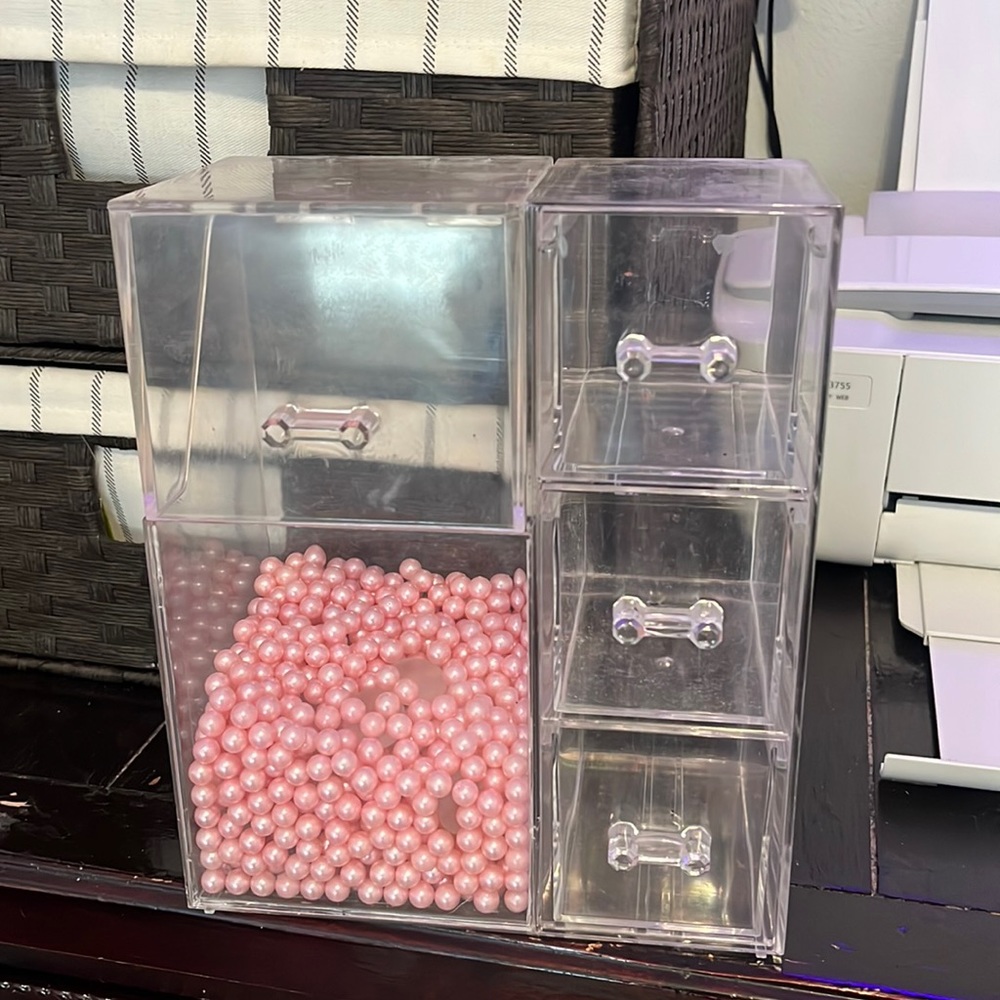 Acrylic 3 drawer makeup brush holder